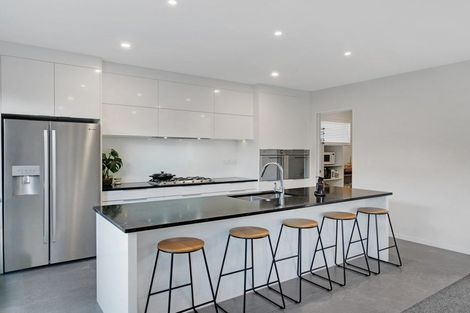 Photo of property in 26 Papa Orchard Drive, Kumeu, 0810