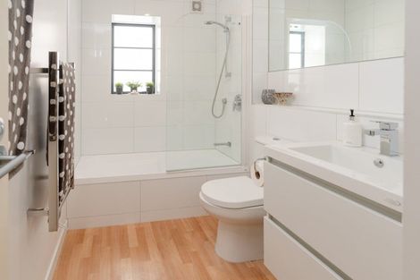 Photo of property in Westhaven Apartments, 23/127u Molesworth Street, Thorndon, Wellington, 6011
