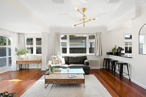Photo of property in 168 Victoria Street, Cambridge, 3434