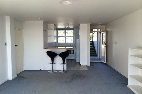 Photo of property in Harbour View Apartments, 147 Ohiro Road, Brooklyn, Wellington, 6021