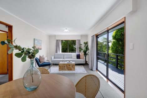 Photo of property in 263b Huatoki Street, Upper Vogeltown, New Plymouth, 4310