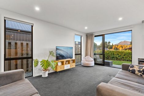Photo of property in Northlake, 25 Cairnmuir Street, Wanaka, 9305