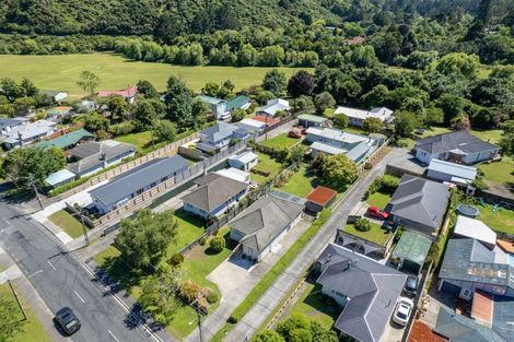Photo of property in 113 Hine Road, Wainuiomata, Lower Hutt, 5014