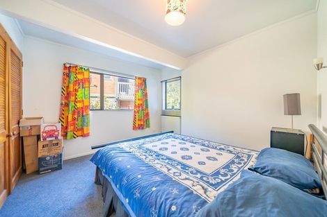Photo of property in 27 Postgate Drive, Whitby, Porirua, 5024