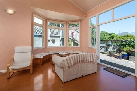 Photo of property in 83 Hamilton Road, Hataitai, Wellington, 6021