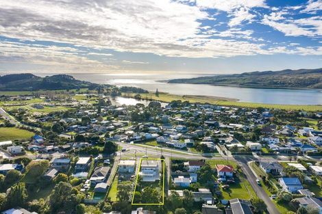 Photo of property in 70 Wainui Road, Raglan, 3225