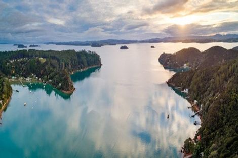 Photo of property in 12 Wilson Avenue, Kawau Island, 0920
