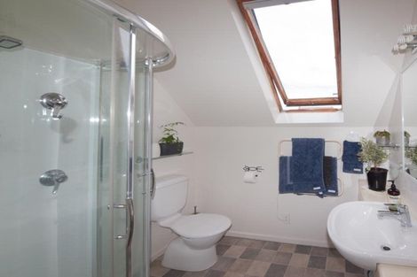 Photo of property in 146 Westchester Drive, Churton Park, Wellington, 6037