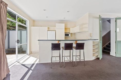 Photo of property in Fernhill Flats, 324u9 The Terrace, Te Aro, Wellington, 6011