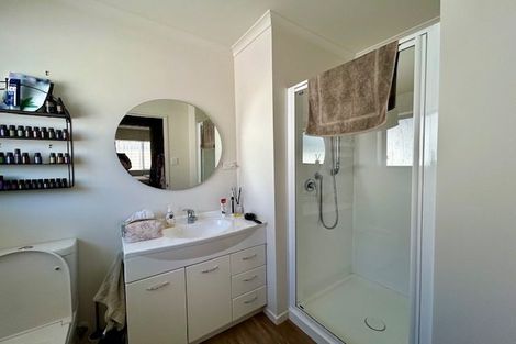 Photo of property in 33 Queen Street, Westport, 7825