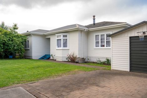Photo of property in 9 Puriri Avenue, Te Puke, 3119