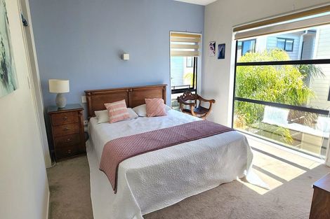 Photo of property in 23 Lockheed Street, Hobsonville, Auckland, 0618