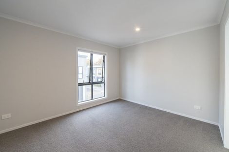 Photo of property in 12 Emmadale Lane, Hamilton East, Hamilton, 3216