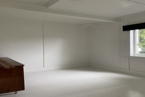 Photo of property in 18 Shoal Bay Road, Devonport, Auckland, 0624