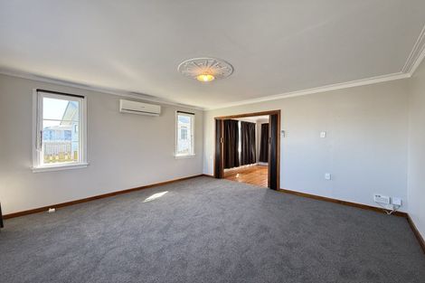 Photo of property in 25 Battiscombe Terrace, Waitara, 4320