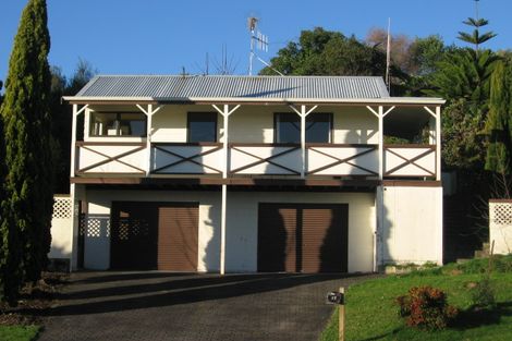 Photo of property in 23 Cypress Crescent, Pukete, Hamilton, 3200