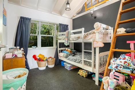 Photo of property in 1260 Huia Road, Huia, Auckland, 0604