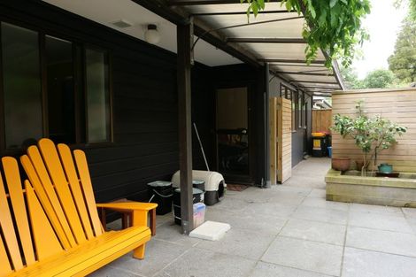 Photo of property in Willow Court, 6/15 Pehi Kupa Street, Waikanae, 5036