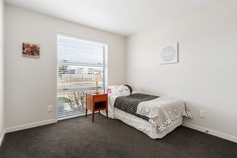 Photo of property in 1 Butterworth Crescent, Papamoa Beach, Papamoa, 3118