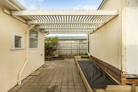 Photo of property in 12 Mahana Road, Paraparaumu Beach, Paraparaumu, 5032