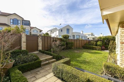 Photo of property in 9 Imran Terrace, Khandallah, Wellington, 6035