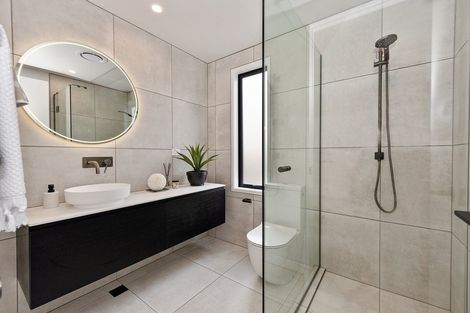 Photo of property in 23u2 Strowan Avenue, Fairfield, Hamilton, 3214