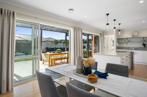 Photo of property in 16 Tiaki Way, Cambridge, 3434