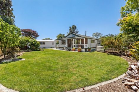 Photo of property in 43 Nimmo Avenue, Waikanae, 5036