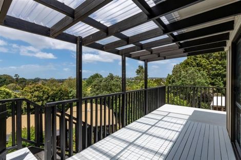 Photo of property in 13 Chrome Place, Henderson, Auckland, 0612