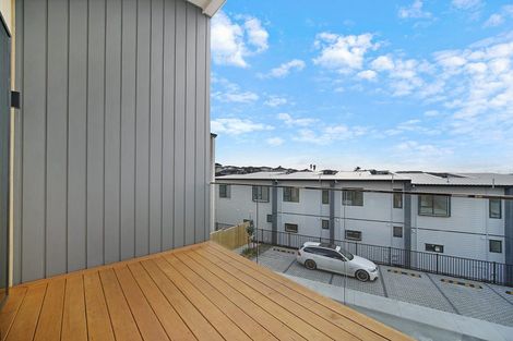 Photo of property in 55 Puihi Crescent, Massey, 0614