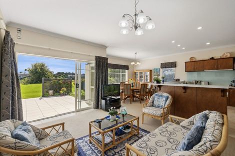 Photo of property in 57 Oriental Parade, Papamoa Beach, Papamoa, 3118