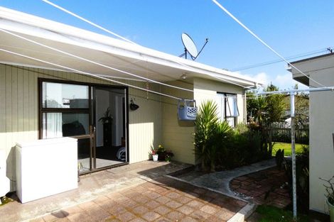 Photo of property in 75b Romilly Street, Westport, 7825