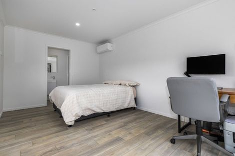 Photo of property in 105 Peka Peka Road, Peka Peka, Waikanae, 5391