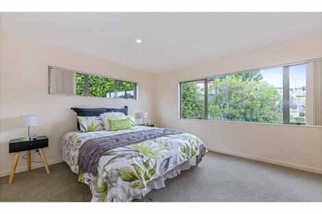 Photo of property in 115 Arran Road, Browns Bay, Auckland, 0630