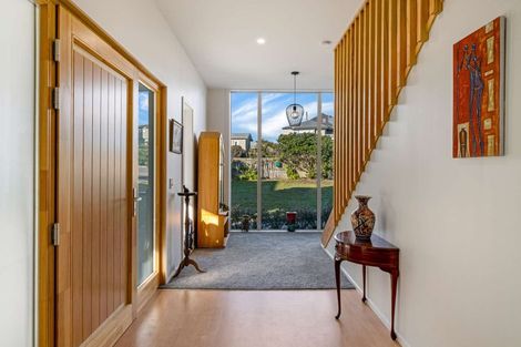 Photo of property in 5 Somerset Grove, Waitarere Beach, Levin, 5510