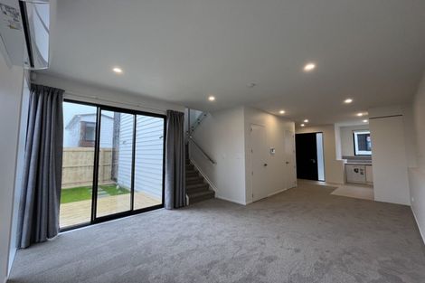 Photo of property in 20 Elegant Lane, Ranui, 0612