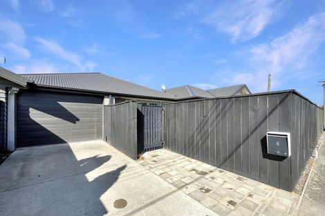 Photo of property in 4 Gresford Street, Edgeware, Christchurch, 8013