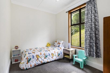 Photo of property in 123 Melbourne Road, Island Bay, Wellington, 6023