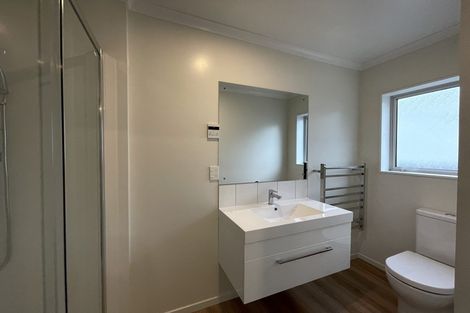 Photo of property in 25 Stockport Grove, Churton Park, Wellington, 6037