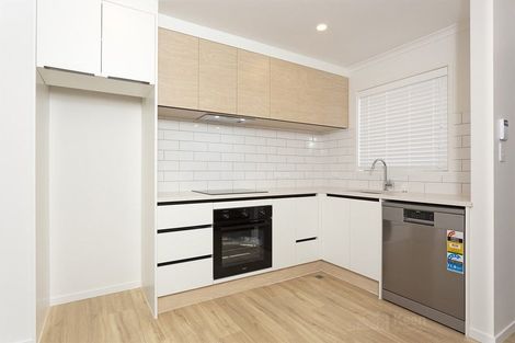 Photo of property in 8/5 King Street, Papakura, 2110