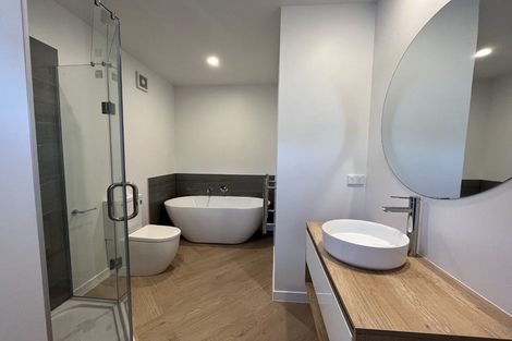 Photo of property in 4/8 Bennett Road, Pakuranga, Auckland, 2010