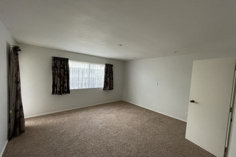 Photo of property in 12 Scandia Court, Hokowhitu, Palmerston North, 4410