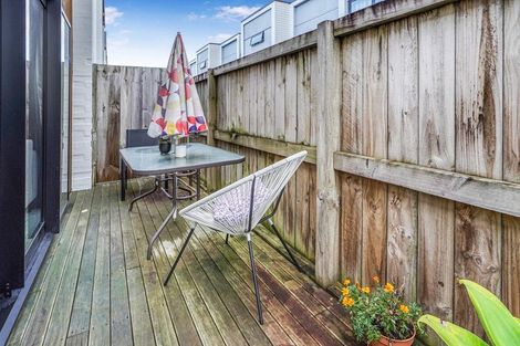 Photo of property in 22u4 Campbell Street, Frankton, Hamilton, 3204