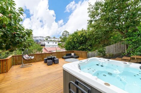 Photo of property in 28b Tamahere Drive, Glenfield, Auckland, 0629