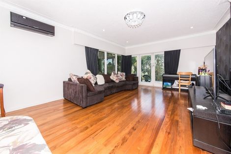 Photo of property in 52 Pleasant Road, Glen Eden, Auckland, 0602