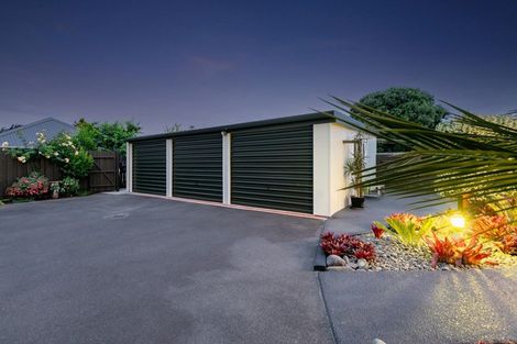 Photo of property in 13 Hinewa Road, Otumoetai, Tauranga, 3110