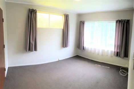 Photo of property in 10f3 Petherick Crescent, Johnsonville, Wellington, 6037