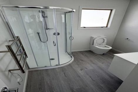 Photo of property in 39 Roberts Street, Tawa, Wellington, 5028