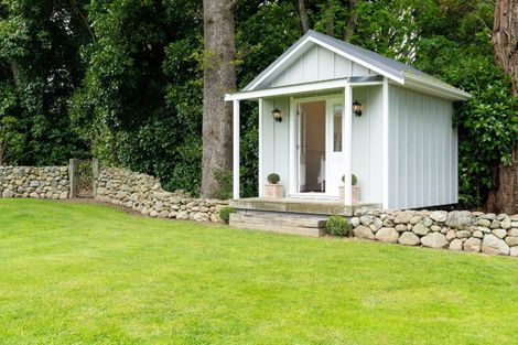 Photo of property in 132 South Manakau Road, Manakau, Otaki, 5583