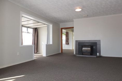 Photo of property in 50 Vancouver Crescent, Wainoni, Christchurch, 8061